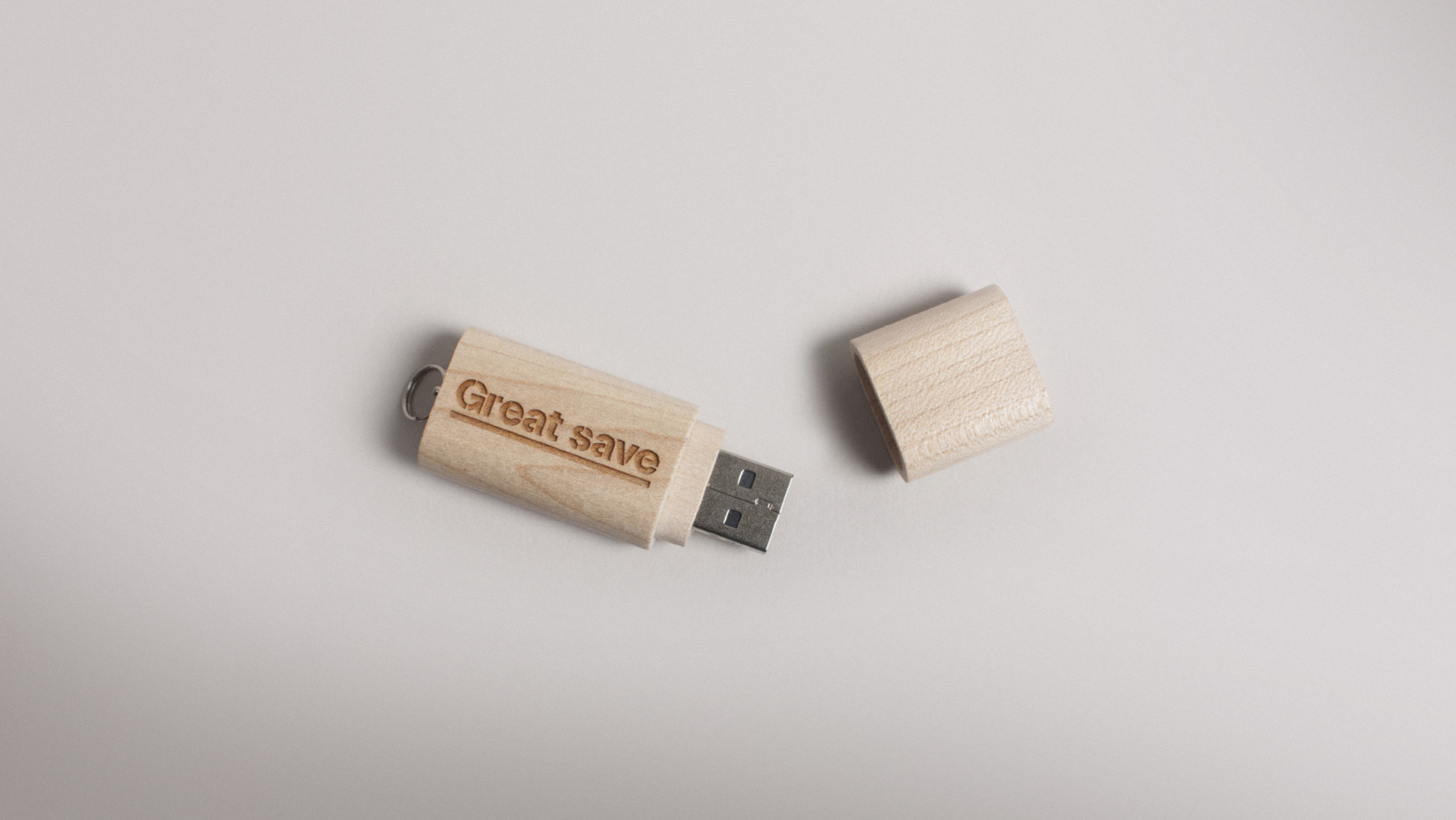 FulhamFC_Mailer_MemoryStick-1